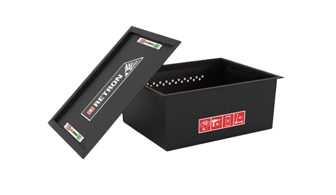 RETRON Box offen